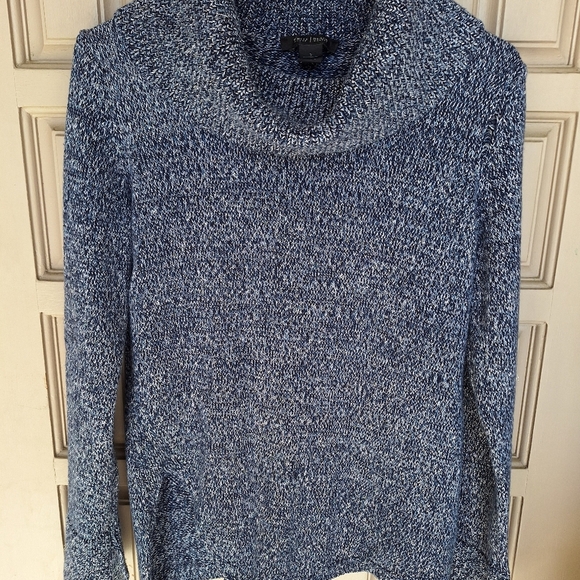 White House Black Market SzS Blue Knit Cowl Neck Sweater Long Sleeves Slit Hem - Picture 6 of 11